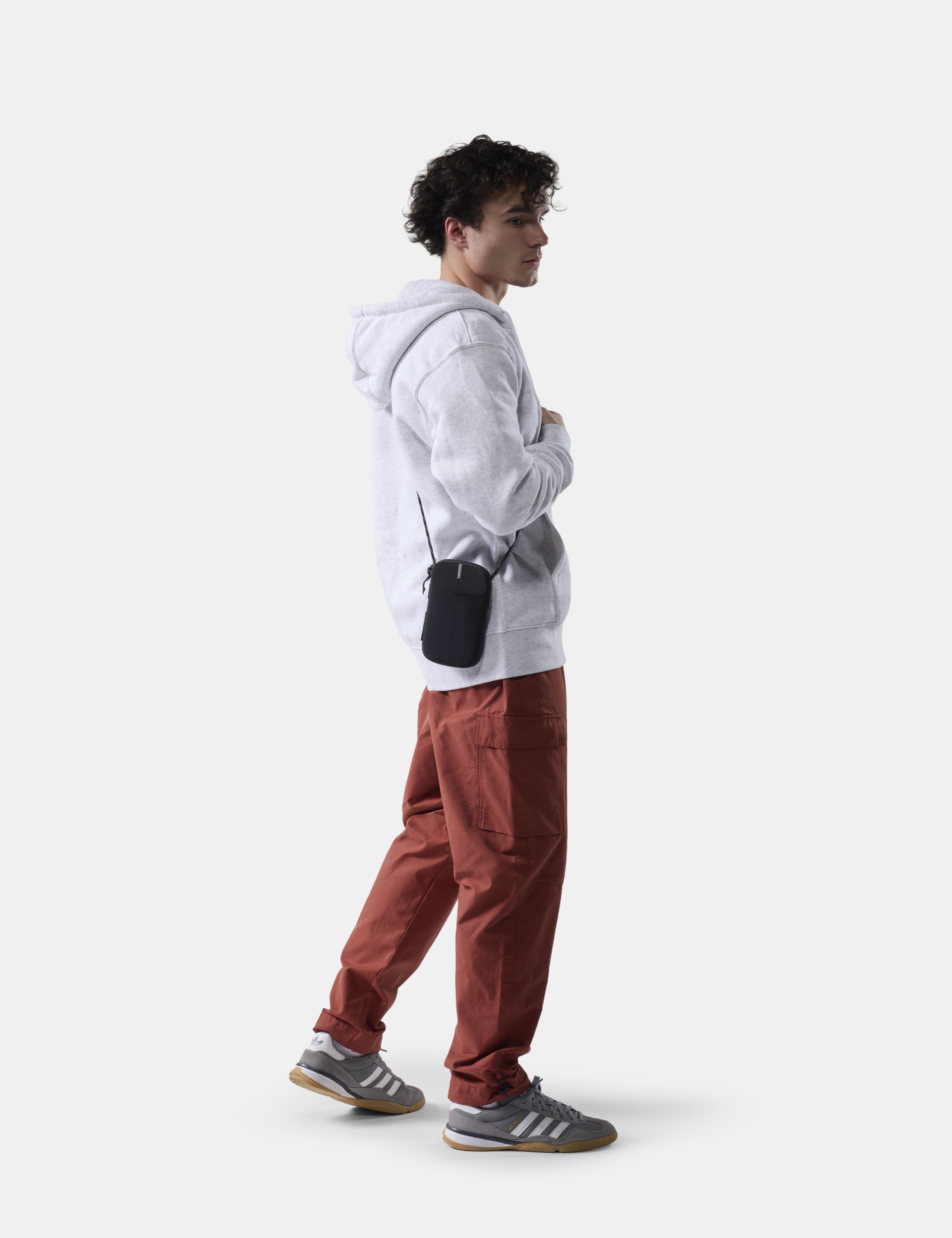 hoodie, sweatshirt, kapuze, taschenhose, crossbody-tasche