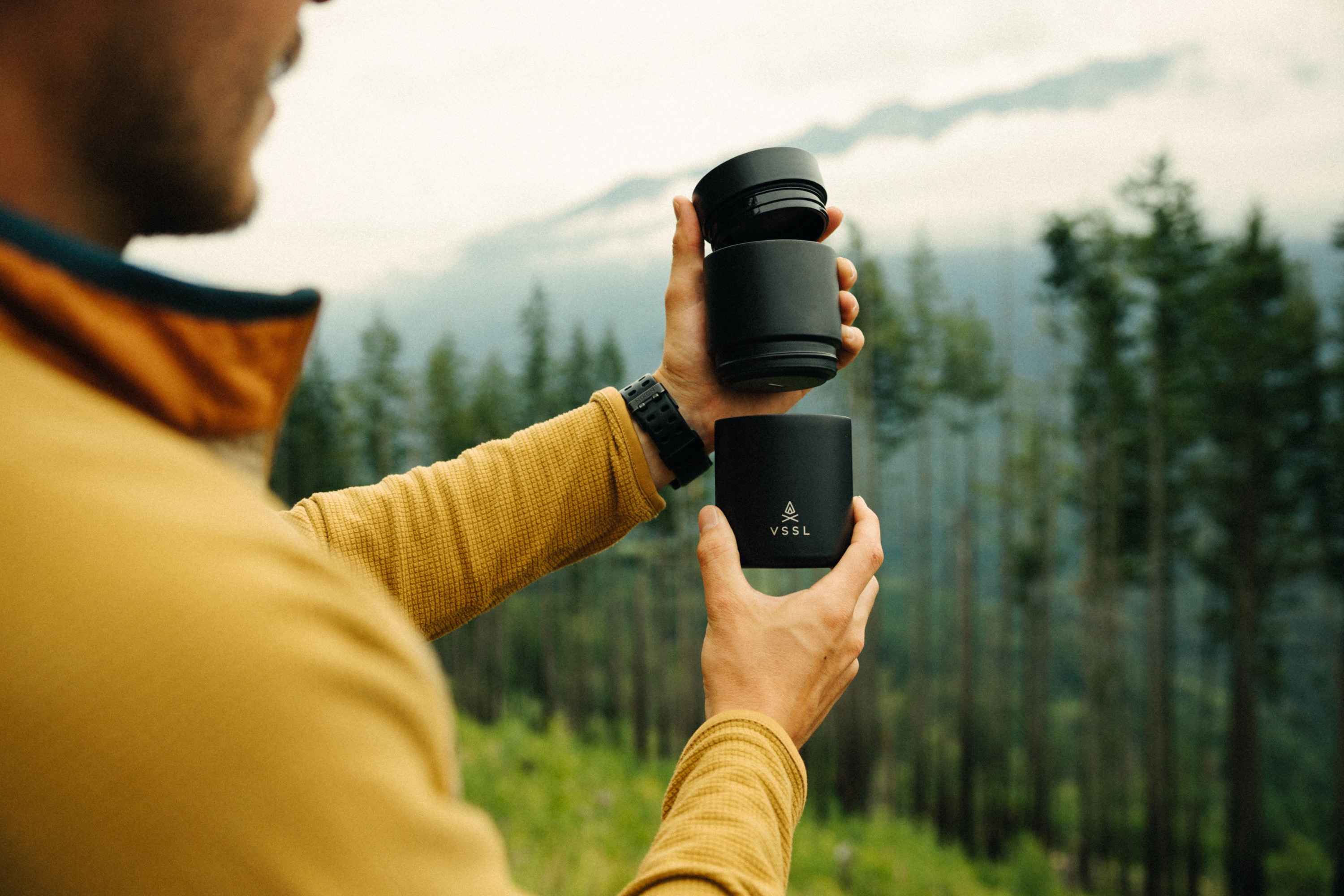 Kaffeemühle, Handkaffeemühle, Manuelle Bedienung, Schwarzes Gehäuse, Campingausrüstung
