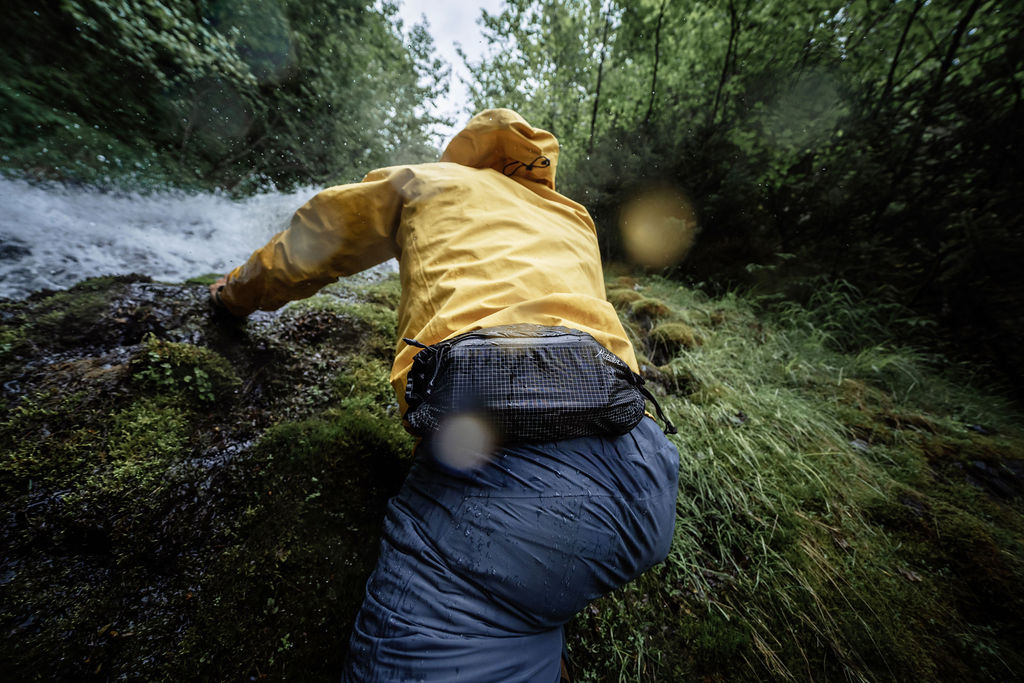 Matador_Freerain_HipPack_16 Matador Freerain Waterproof Packable Hip Pack