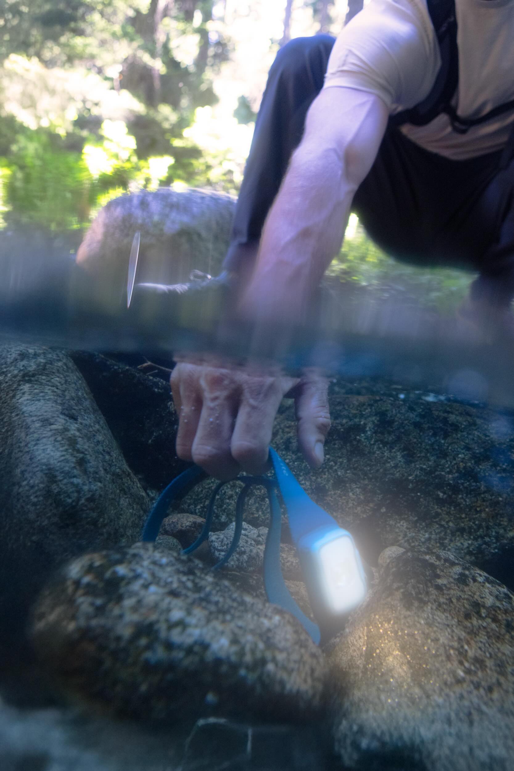 Finger, Hand, Rock, Boden, Vegetation