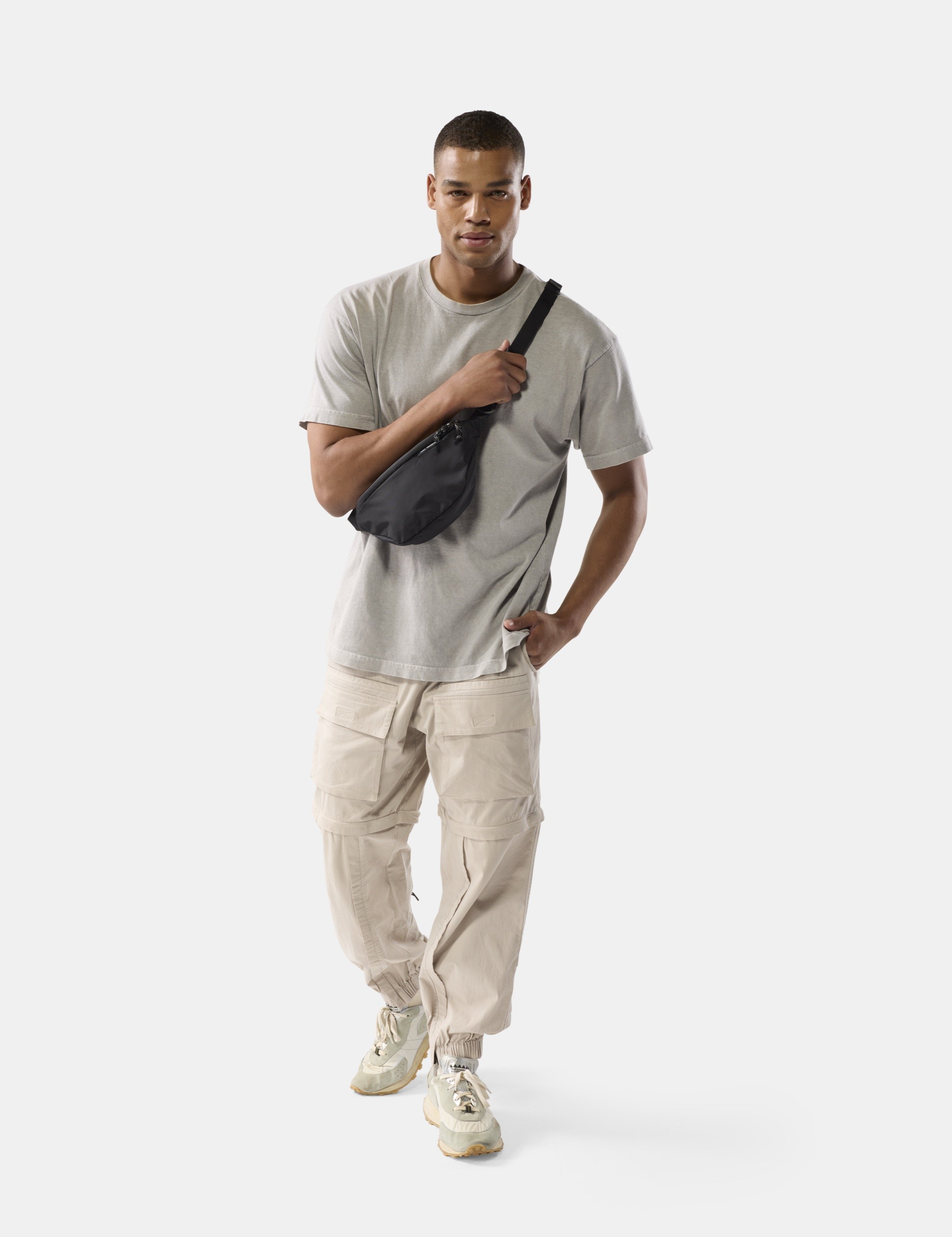 t-shirt, männer, tasche, crossbody, cargo-pants